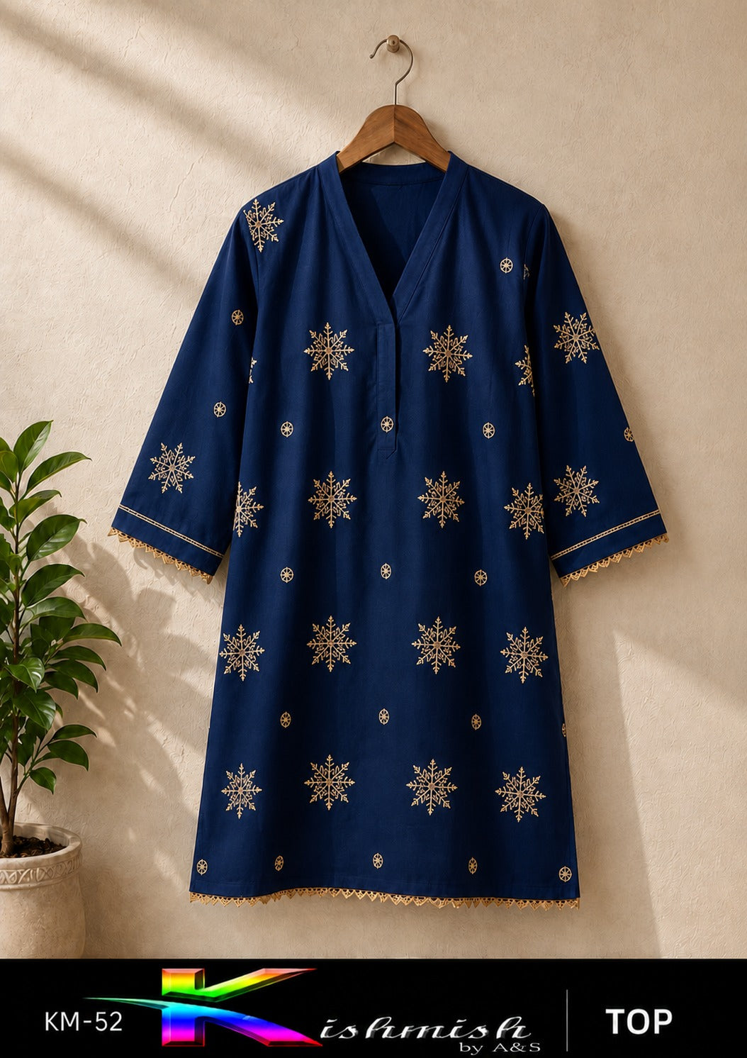 ✨ Elegant Embroidered Lawn Top ✨